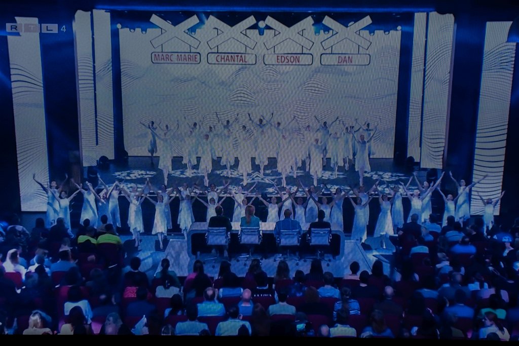 DC Passion HGT B 30.jpg